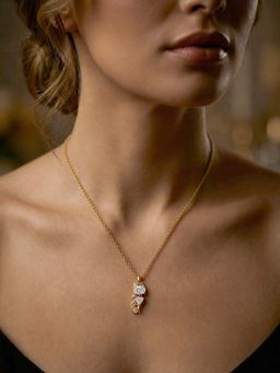Miss Highness - 925 Sterling Silver Cat Pendant Necklace with White Stone for Women