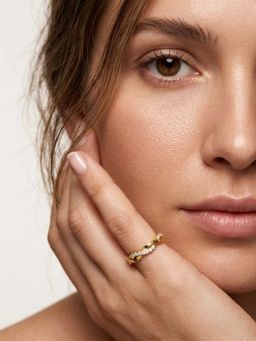 Miss Highness - 925 Sterling Silver Infinity Ring with White Stone for Women
