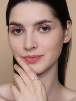 Miss Highness - 925 Sterling Silver Eternity Ring with White Stone for Women