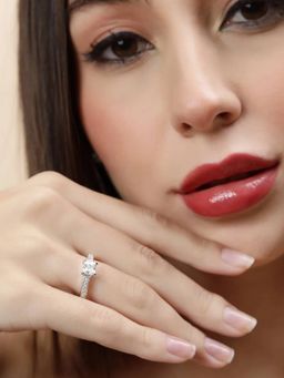 Miss Highness - 925 Sterling Silver Princess Cut Solitaire Ring with White Stone for Women