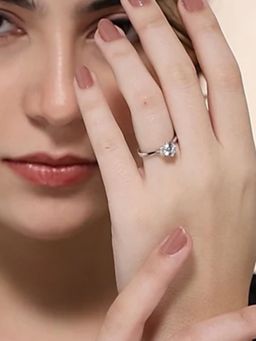 Miss Highness - 925 Sterling Silver Solitaire Ring with White Stone for Women