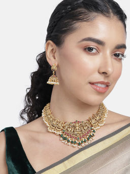 Peora - Gold Traditional Red Green Beads Studded Choker Jewellery Set