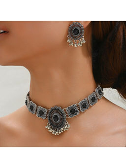 Peora - Silver Plated Black Crystals Studded Necklace Jewellery Set
