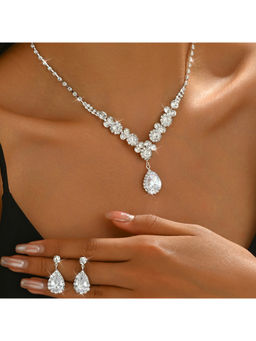 Peora - Silver Plated Cubic Zirconia Jewellery Set
