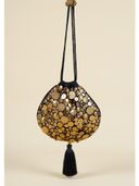 Black color option, Sold out, Currently selected
