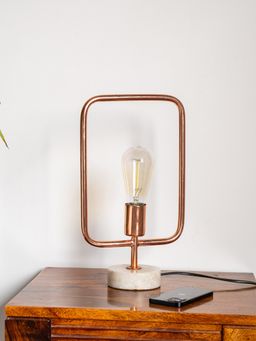 ExclusiveLane - Flattened Cuboid' Table Lamp in Iron & Marble (14 Inch, White, Handcrafted)
