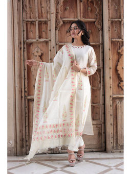 Zari Jaipur - Womens Embroidered Kurta with Pant and Dupatta (Set of 3)