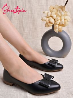 Shoetopia - Black Bow Detailed Black Belly