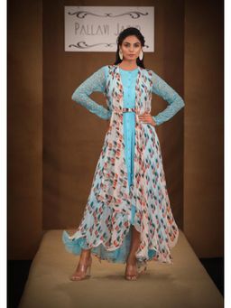 PALLAVI JAIPUR - Turquoise Chiffon Crew Neck Printed Dress and Belt with Cape