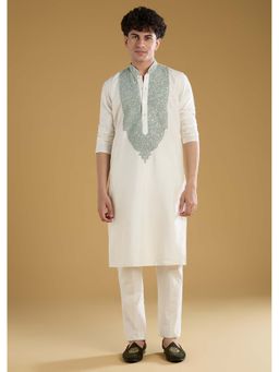 KALKI FASHION - Men Off White Mandarin Kurta With Pant