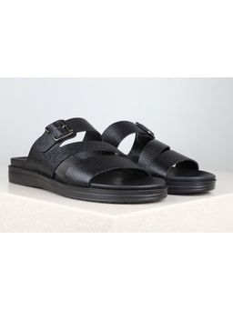 ATESBER - Textured Black Sandals