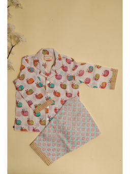ADYA - White Snail Kids Shirt and Pyjama (Set of 2)
