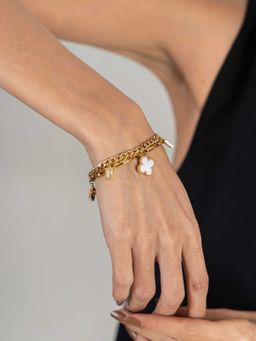 ZAISHA - 18K Gold Plated White Clover Crystal Dainty Bracelet