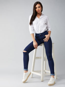 DOLCE CRUDO - Navy Blue Skinny Fit Mid Rise Regular Length Knee Slit Denim Stretchable Jeans