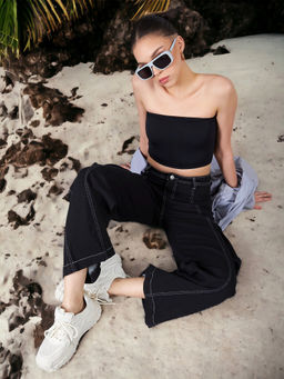 DOLCE CRUDO - Women Black Wide Leg Stretchable Denim Cargo Jeans