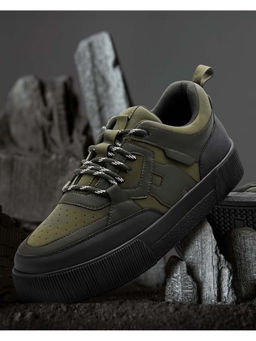 Bewakoof - Mens Olive Low-Top Sneakers