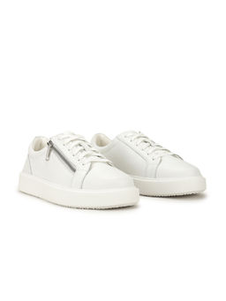 Guess - Men White Textured Lace-Up Sneakers