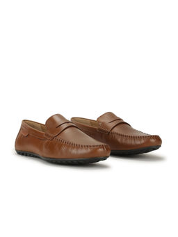 Guess - Men Tan Solid Slip-on Loafers
