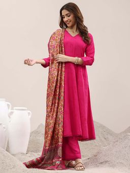 Libas - Pink Floral Printed Kurta and Pant with Dupatta (Set of 3)