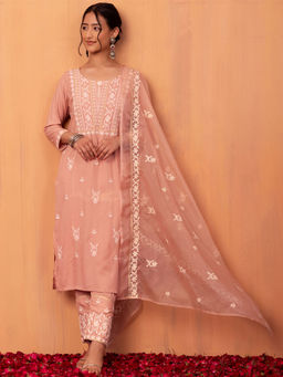 Indya - Peach Embroidered Kurta With Pant And Organza Dupatta (Set of 3)