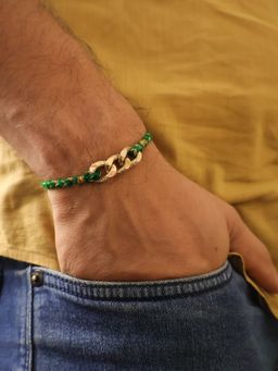 BeAbhika - Golden Chain Green Thread Rakhi With Roli Chawal Capsules