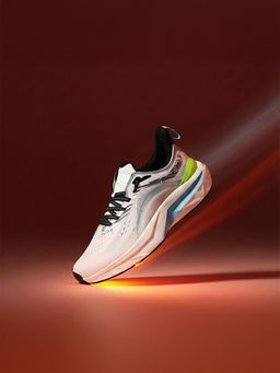 Yoho - Men White PitStop 1100 Walking Shoes