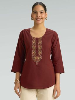 Women Plus - Maroon Pure Cotton Floral Embroidered Short Kurti