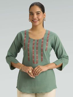 Women Plus - Green Viscose Floral Embroidered Short Kurti