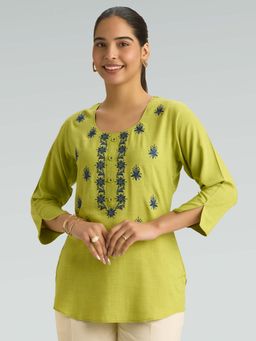 Women Plus - Green Viscose Rayon Embroidered Thread Work Short Kurti