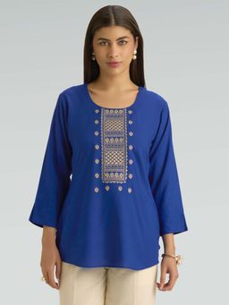 Women Plus - Blue Viscose Rayon Embroidered Thread Work Short Kurti