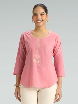 Women Plus - Pink Pure Cotton Embroidered Thread Work Tunic