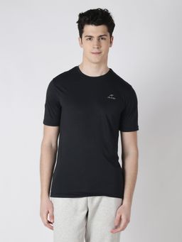 Alcis - Men Black Solid Round Neck T-shirt