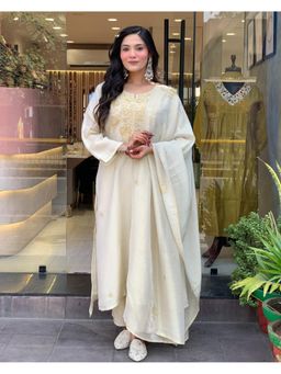 Gahan - Cream A-line Kurta with Pant & Dupatta