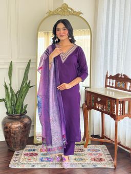 Gahan - Purple Straight Kurta with Pant & Dupatta