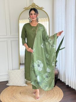 Gahan - Mehendi Green Straight Kurta with Pant & Dupatta