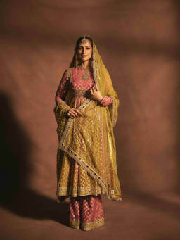ITRH - Torana Pink Anarkali Kurta With Pant And Dupatta