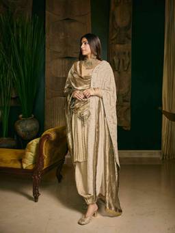 ITRH - Swarnima Cream Anarkali Kurta With Salwar And Dupatta