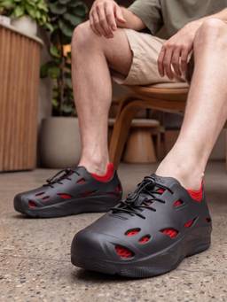 Yoho - Zogs Convertible Clog-Sneaker Hybrid Black