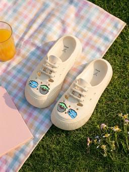 Yoho - White Women Casual 1 Pair Clogs