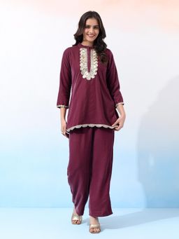 Bani Women - Wine Velvet with Golden Embroidered Details Co-Ord (Set of 2)