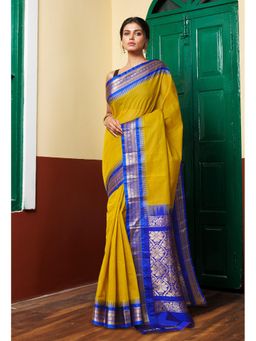 Unnati Silks - Mehindi Green Pure Handloom Gadwal Cotton Saree without Blouse