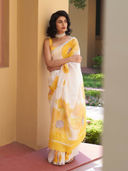 Yellow color option, Currently selected