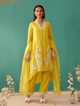 Autumnlane - Ira Corn Yellow Floral Embroidery Kurta with Pant and Dupatta