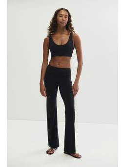 H&M MOVE - Women Black Sculptmove Flared Sports Leggings