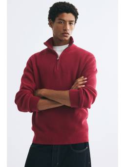 H&M - Men Red Regular Fit Zip-top jumper