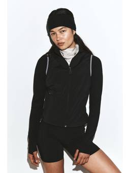 H&M MOVE - Women Black Water-Repellent Sports Gilet