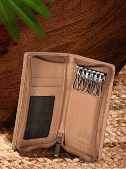 Sassora - Premium Leather Zip Closure Unisex Travel Key Case