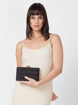 Globus - Women Black Textured Party Box Clutch