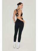 Black color option, Currently selected