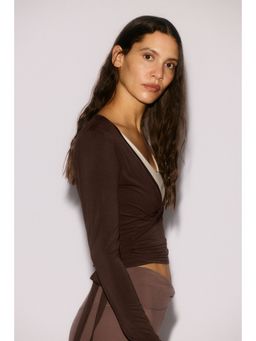 H&M - Women Brown Cropped long-sleeved yoga top